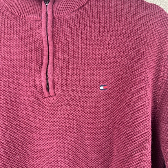 Tommy Hilfiger Men’s Sz Large Burgundy 1/4 Zip Sweater 100% Cotton - Picture 2 of 5